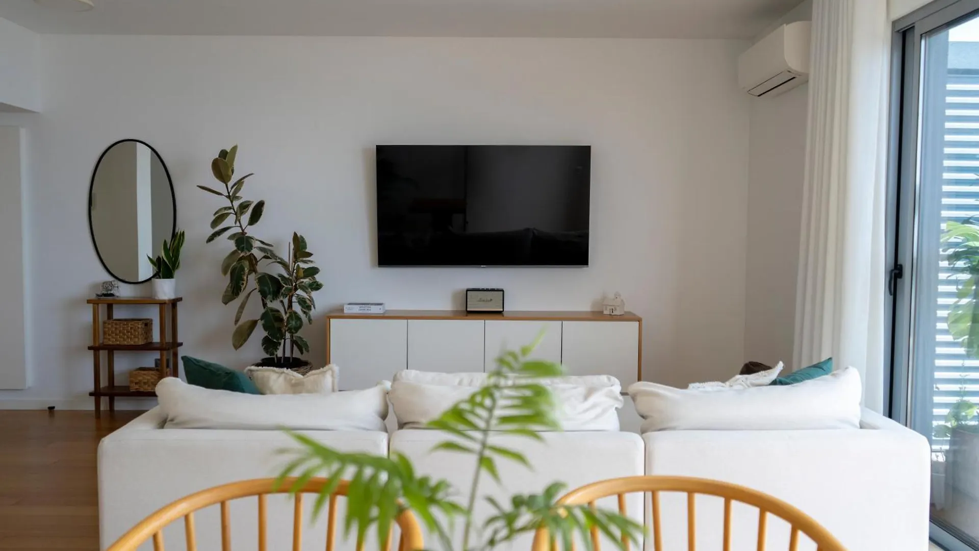 White Apartment フンシャル 0*,